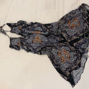 Medium Blue Life women’s dress from planet blue fits like size small